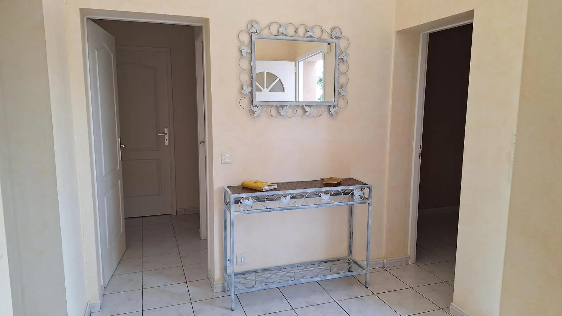 Gite Du Couchant A Fleurance Dans Le Gers En Occitanie 0*,